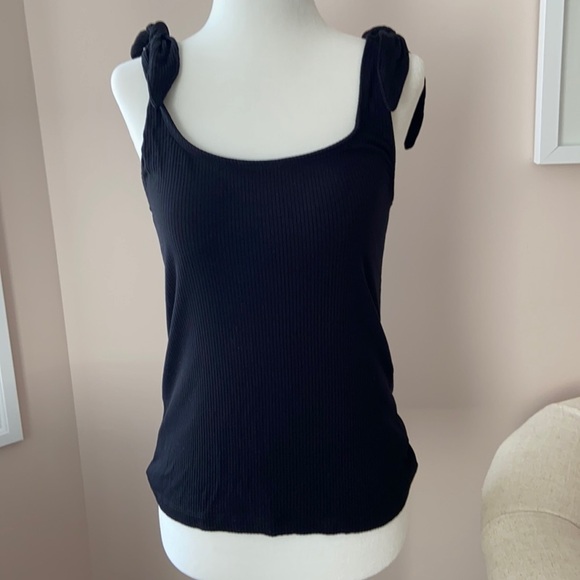 𝅺banana Republic Top. - Picture 1 of 5